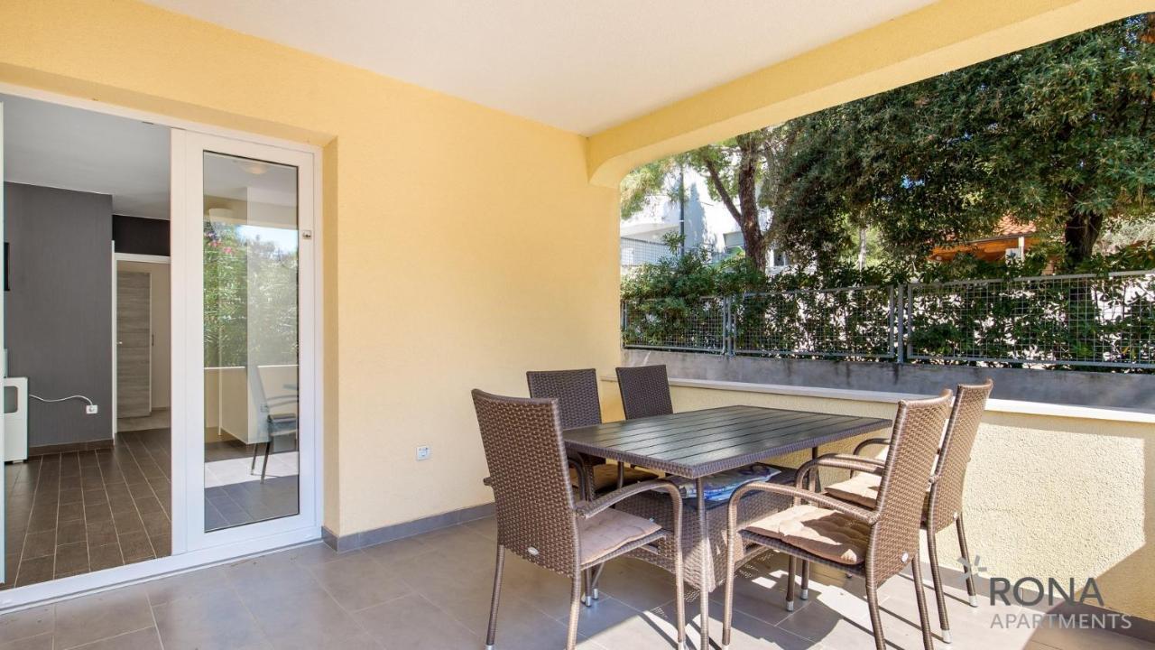 Rona Apartments Zlatko Šimuni Exteriér fotografie