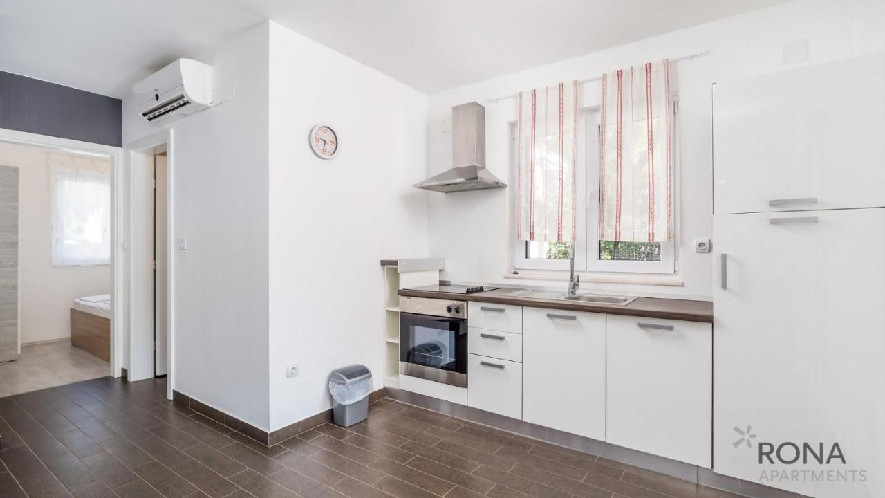 Rona Apartments Zlatko Šimuni Exteriér fotografie