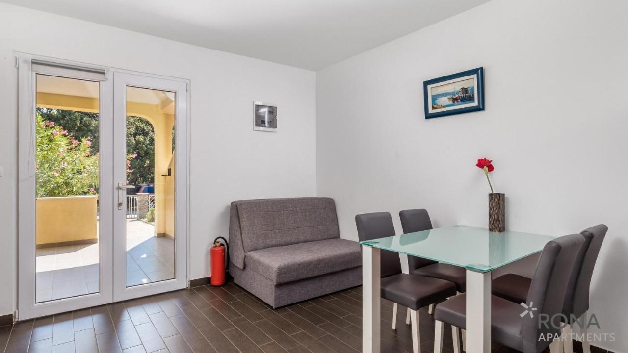 Rona Apartments Zlatko Šimuni Exteriér fotografie